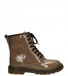 lakierowane buty martens